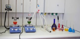 Noctiluca w drodze na NewConnect. Światowe koncerny zainteresowane polską technologią OLED