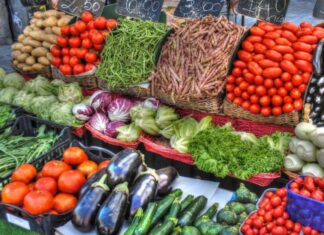 Czy Megasam24.pl P.S.A. to wschodząca gwiazda e-grocery? warzywa